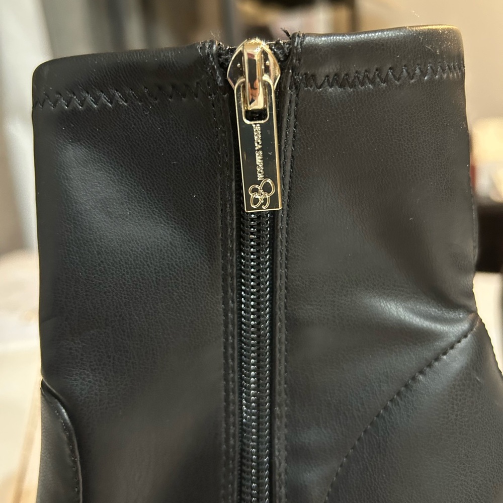 Jessica Simpson Black Ankle Boots Size 7 - Picture 4 of 7
